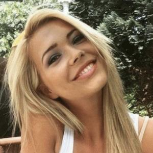 Profielafbeelding NinaWolvers