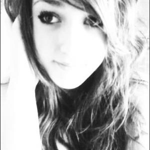 Profielafbeelding Elinewiljounu