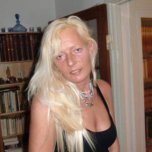 SwingersWoman
