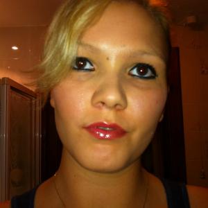 Profielafbeelding Angela93