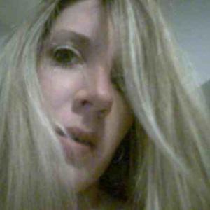Profielafbeelding SurfendeBlondine